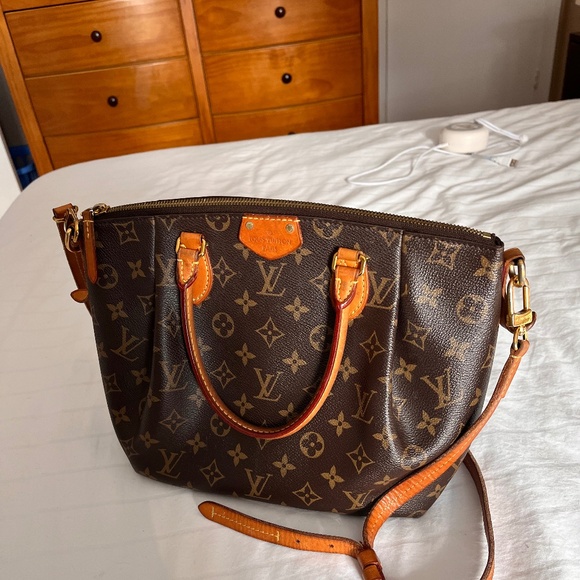 Louis Vuitton shoulder/crossbody bag - Picture 1 of 6